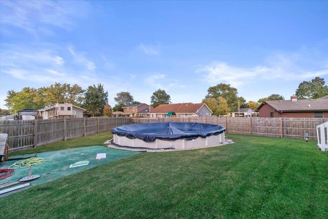 7005 63rd AVENUE, Kenosha, WI 53142