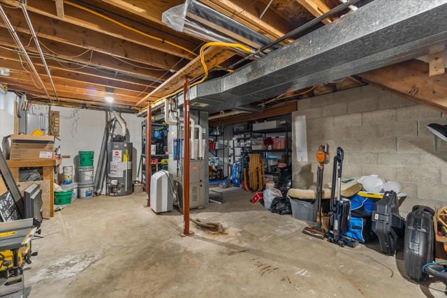 7005 63rd AVENUE, Kenosha, WI 53142