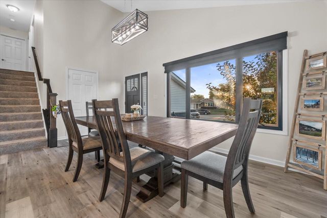 7005 63rd AVENUE, Kenosha, WI 53142