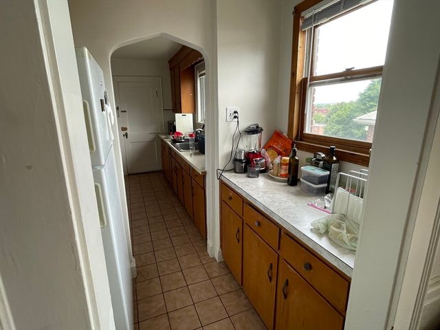 238 Corey 2, Boston, MA 02135