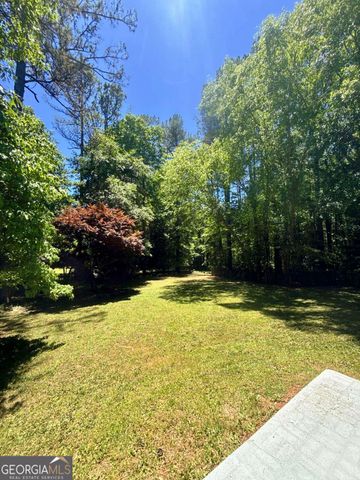 176 Flagman Street, Dawsonville, GA 30534