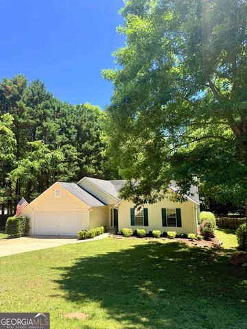 176 Flagman Street, Dawsonville, GA 30534