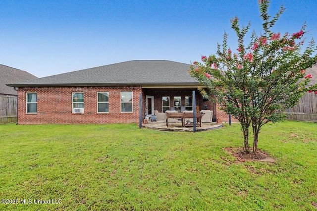 6682 Sugarcane Circle, Ocean Springs, MS 39564