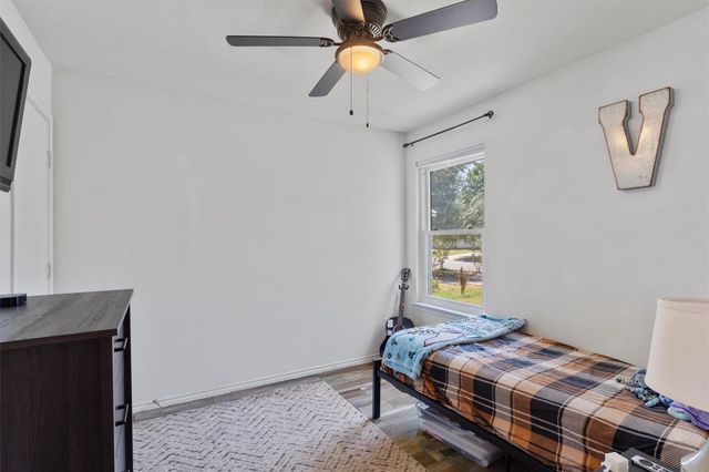 4202 Kings Canyon DR, Taylor, TX 76574