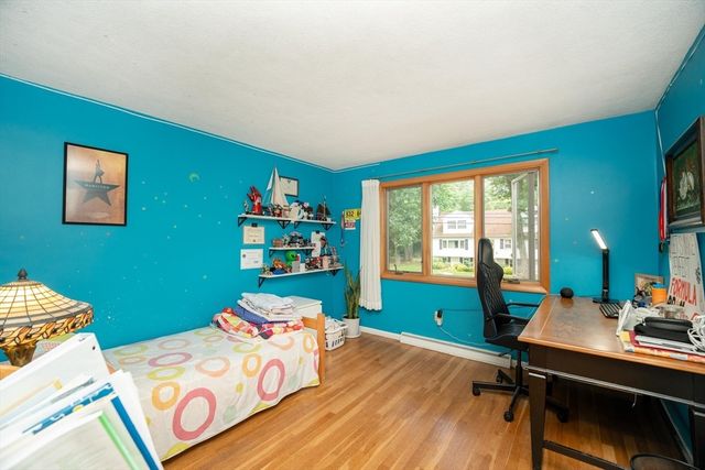 6 Tufts 6, Lexington, MA 02421