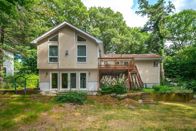 6 Tufts 6, Lexington, MA 02421