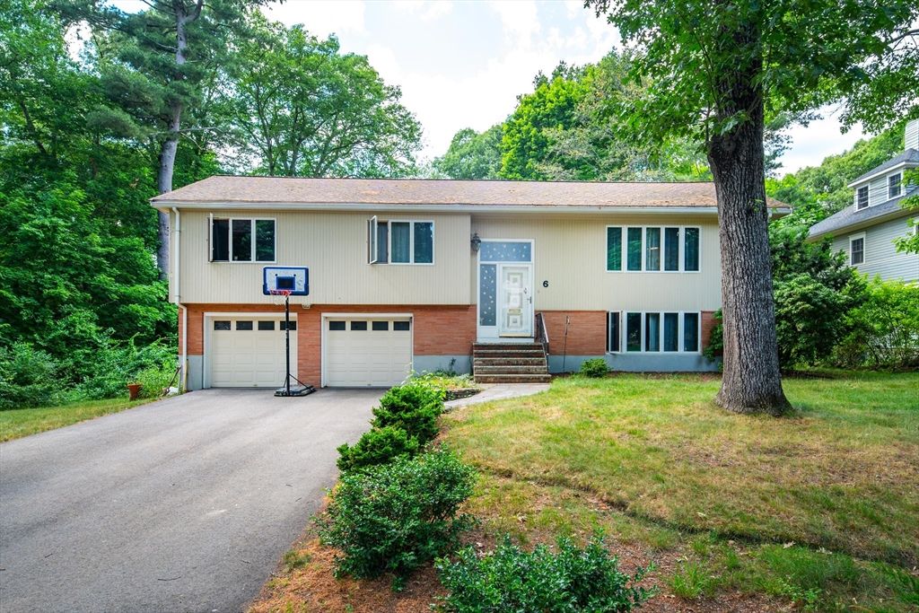 6 Tufts 6, Lexington, MA 02421