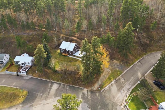 109 3RD ST, Lead, SD 57754