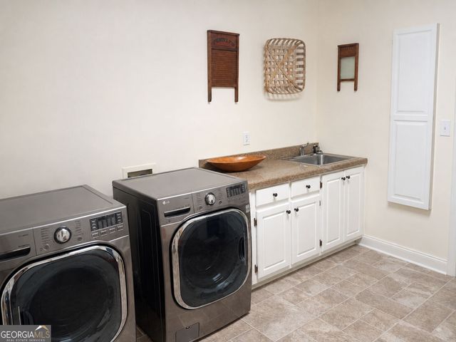 381 Hickory Ridge Road, Jackson, GA 30233