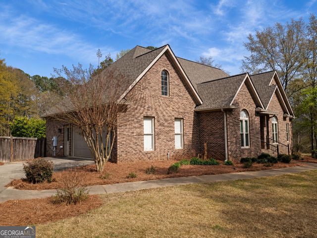381 Hickory Ridge Road, Jackson, GA 30233
