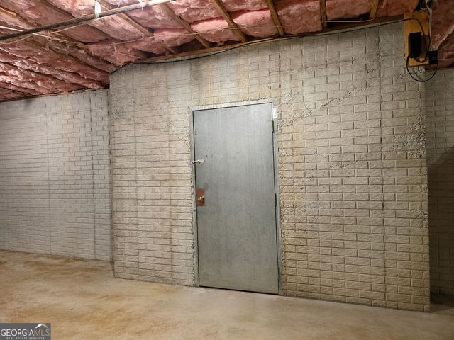 381 Hickory Ridge Road, Jackson, GA 30233