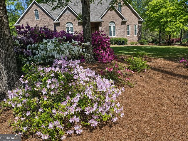 381 Hickory Ridge Road, Jackson, GA 30233