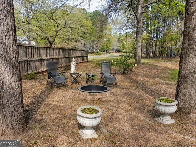 381 Hickory Ridge Road, Jackson, GA 30233