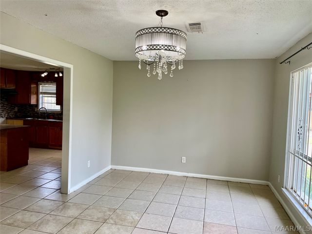 2733 NORWICH Drive, Montgomery, AL 36116