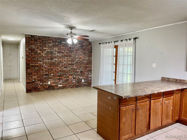 2733 NORWICH Drive, Montgomery, AL 36116