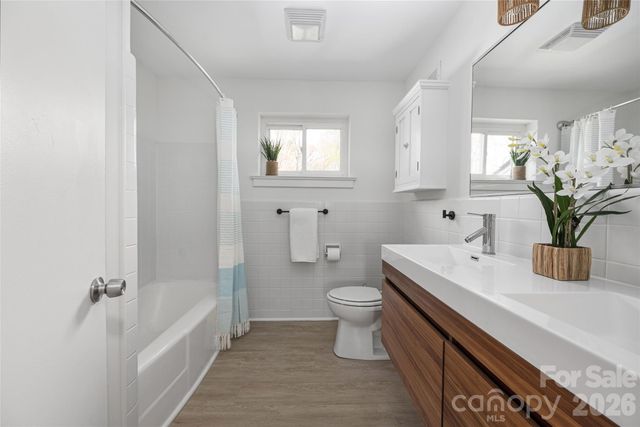 9424 Pembroke Road, Huntersville, NC 28078