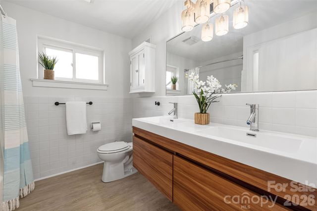 9424 Pembroke Road, Huntersville, NC 28078