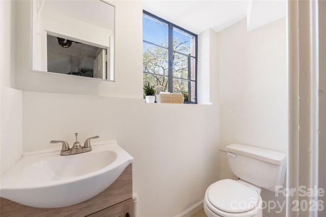 9424 Pembroke Road, Huntersville, NC 28078