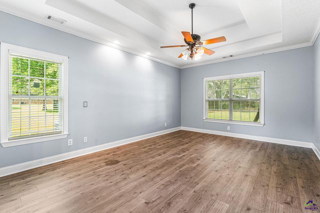 235 Lake Lillian Drive, Perry, GA 31069