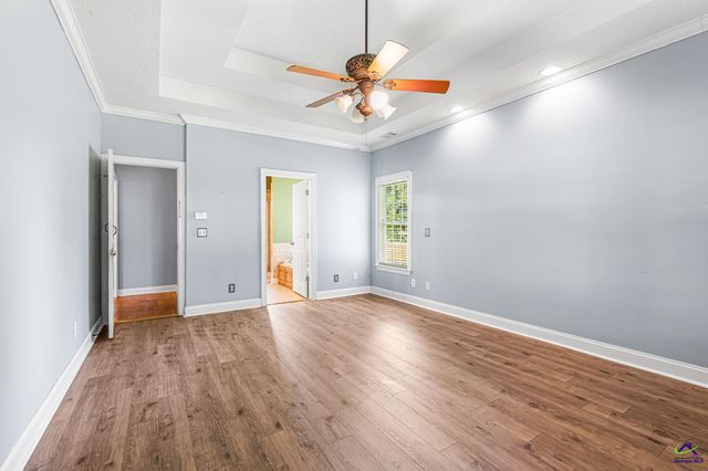 235 Lake Lillian Drive, Perry, GA 31069