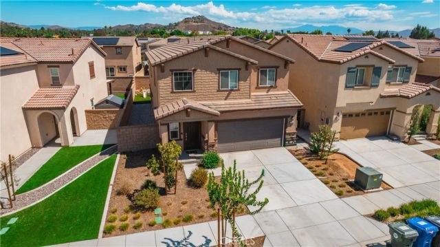 6348 Autumn Leaf, Jurupa Valley, CA 92509
