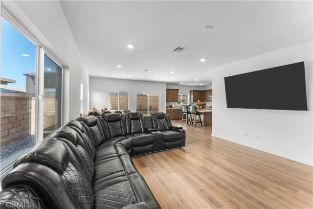 6348 Autumn Leaf, Jurupa Valley, CA 92509