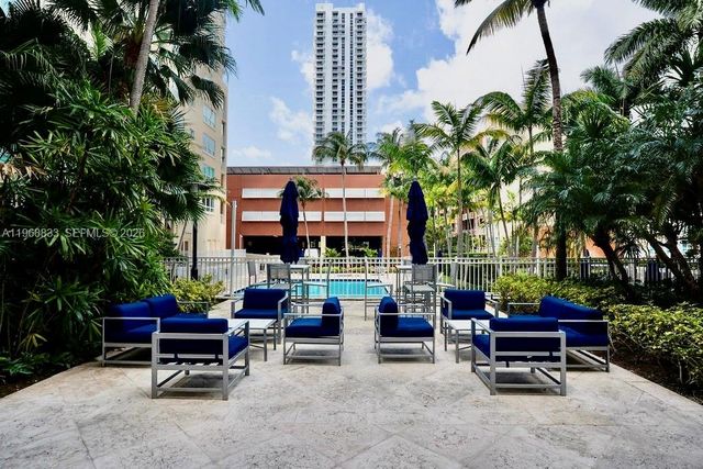 2000 N Bayshore Dr 1003, Miami, FL 33137