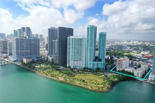 2000 N Bayshore Dr 1003, Miami, FL 33137