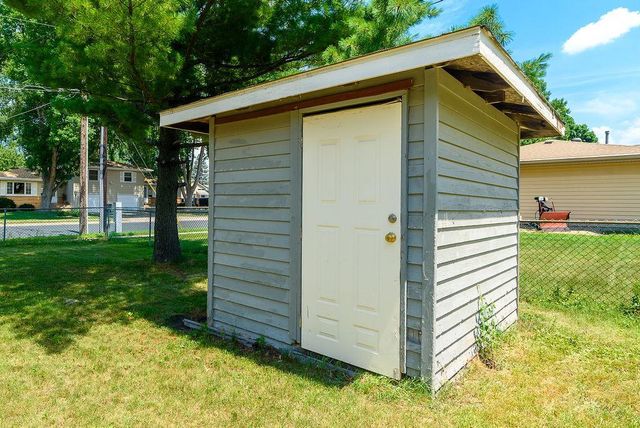 12611 Kipling Avenue S, Savage, MN 55378