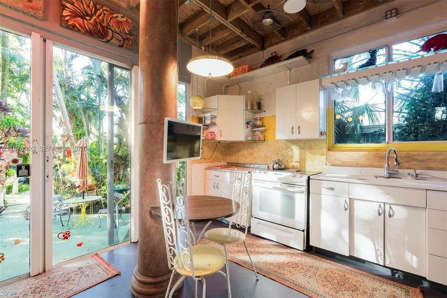 2361 SW 18th Ave, Fort Lauderdale, FL 33315