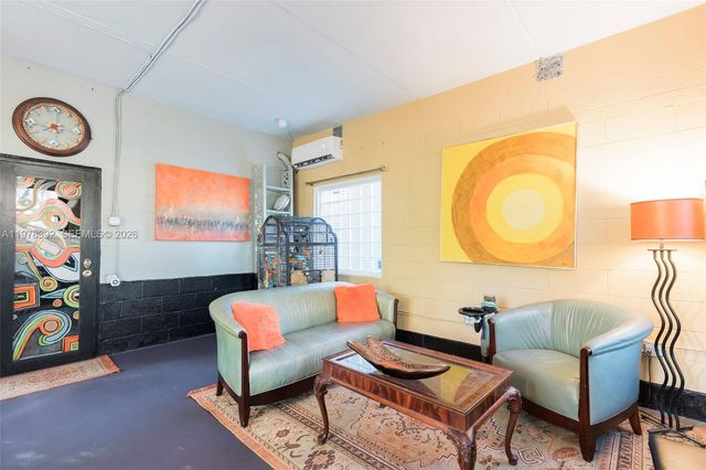 2361 SW 18th Ave, Fort Lauderdale, FL 33315