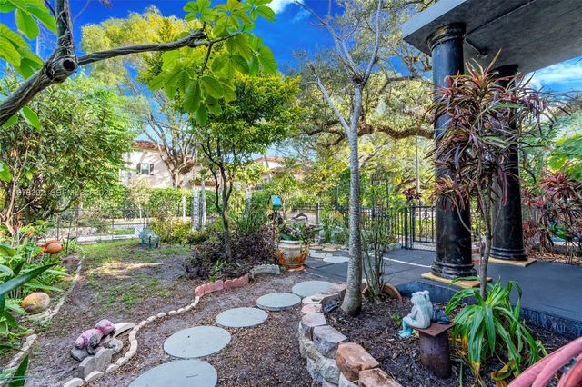 2361 SW 18th Ave, Fort Lauderdale, FL 33315