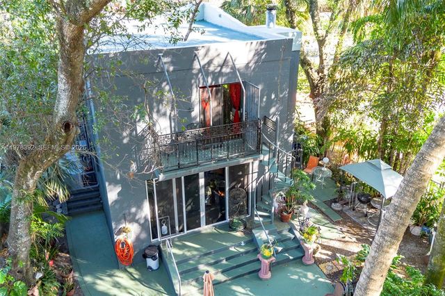 2361 SW 18th Ave, Fort Lauderdale, FL 33315