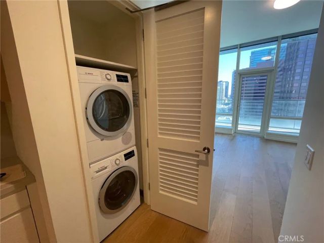 877 Francisco Street 1921, Los Angeles, CA 90017