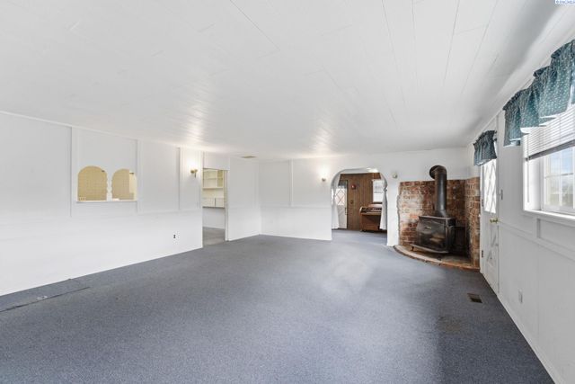 613 Fuller St, Richland, WA 99352