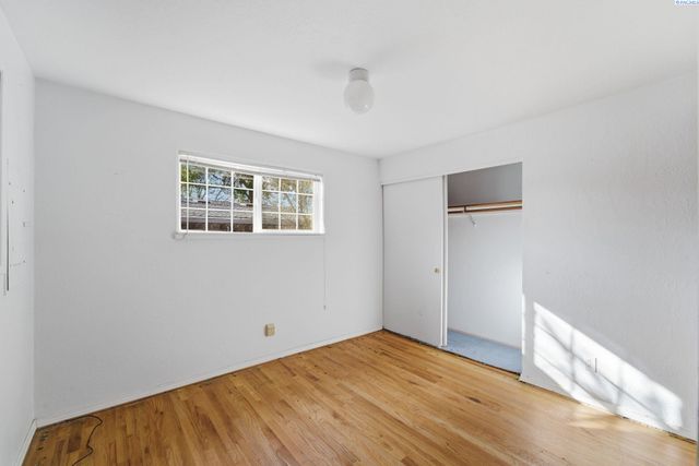 613 Fuller St, Richland, WA 99352