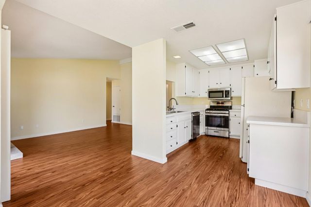 5029 Fletcher Ct, Sacramento, CA 95841