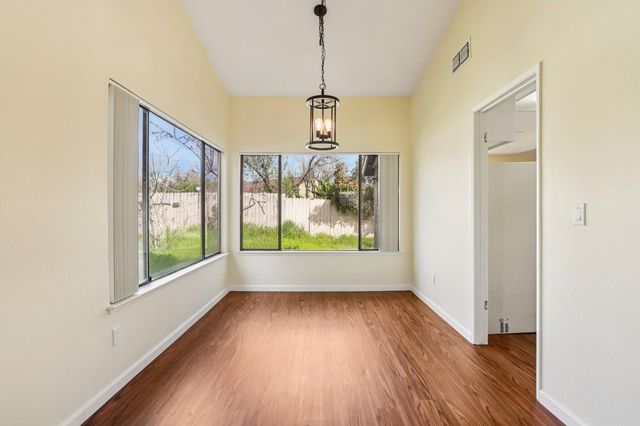 5029 Fletcher Ct, Sacramento, CA 95841