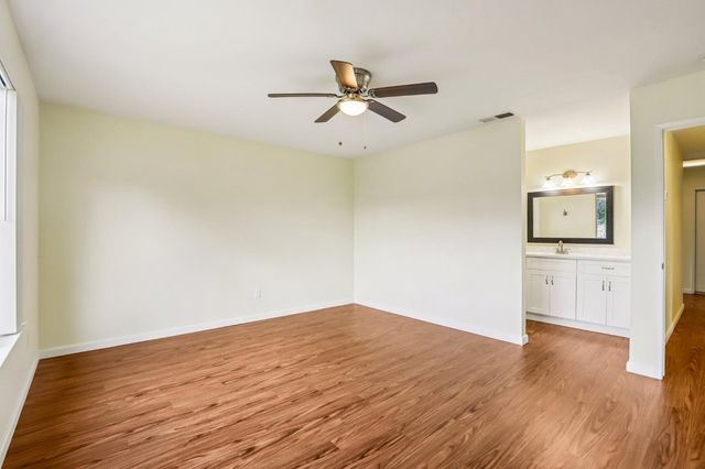 5029 Fletcher Ct, Sacramento, CA 95841