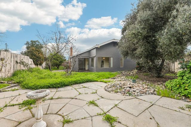 5029 Fletcher Ct, Sacramento, CA 95841