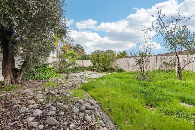 5029 Fletcher Ct, Sacramento, CA 95841