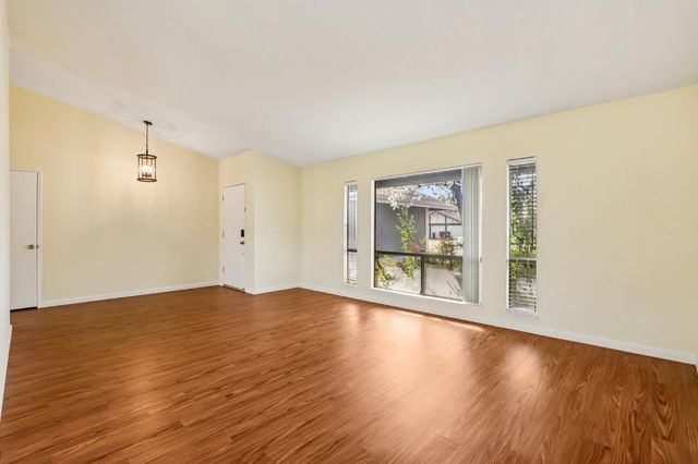 5029 Fletcher Ct, Sacramento, CA 95841