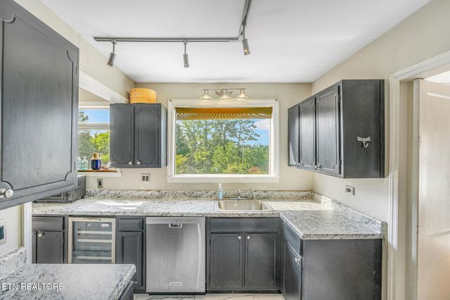 2958 Gaston Ave, Knoxville, TN 37917
