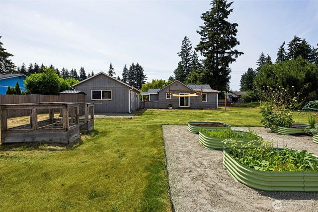 11101 122nd St E, Puyallup, WA 98374