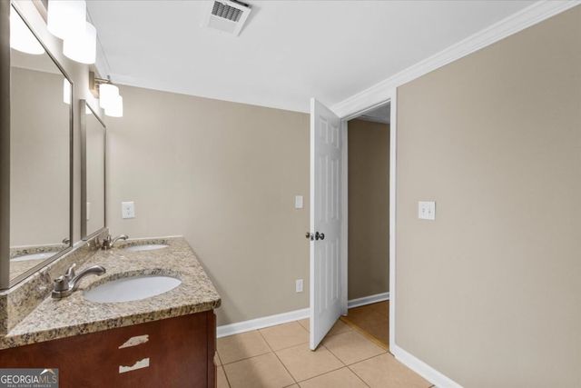 2092 Plantation Road, Lawrenceville, GA 30044