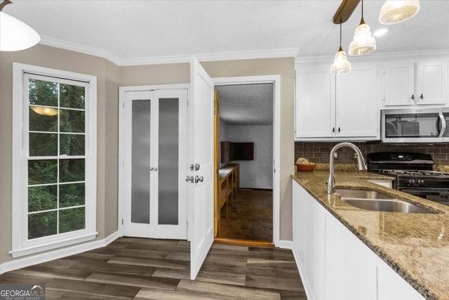 2092 Plantation Road, Lawrenceville, GA 30044