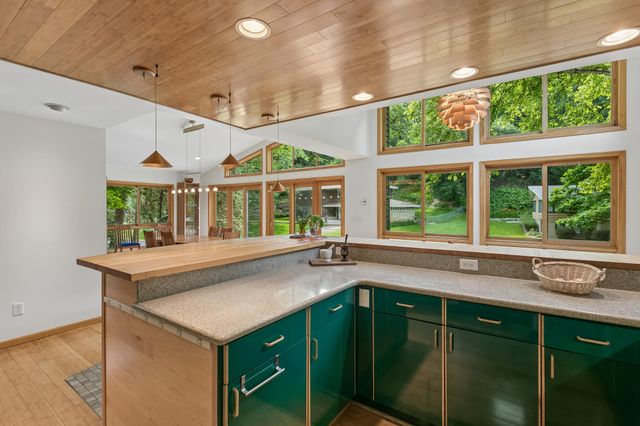 5020 Colonial Drive, Golden Valley, MN 55416