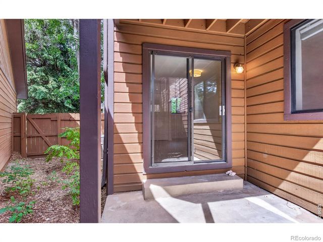 6217 Willow Lane, Boulder, CO 80301