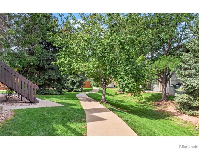 6217 Willow Lane, Boulder, CO 80301