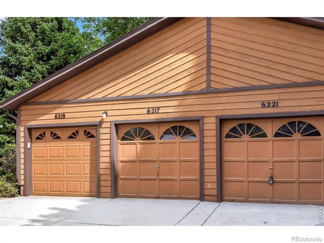 6217 Willow Lane, Boulder, CO 80301